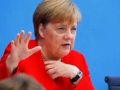 Меркель занепокоєна спробами Росії вплинути на європейську політику
