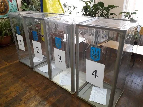 В Луганской области насчитали 55 сообщений о нарушениях во время выборов