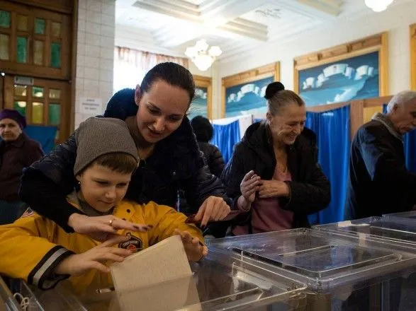 Явка виборців по Україні перевищила 20% - ЦВК