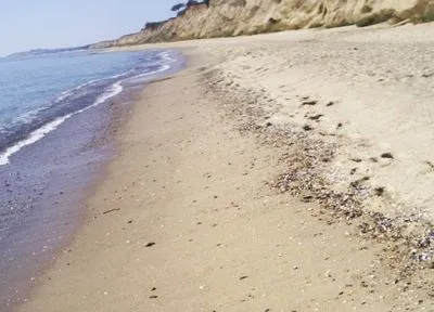 На Одещині закликали не ходити на деякі пляжі через бойові стрільби