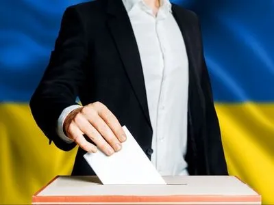 Голосування на виборах до ВР загалом відповідало міжнародним стандартам - КВУ