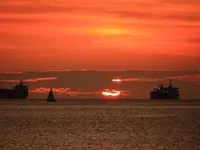 Канадская платформа разлила 12 тысяч литров нефтяной смеси в Атлантику