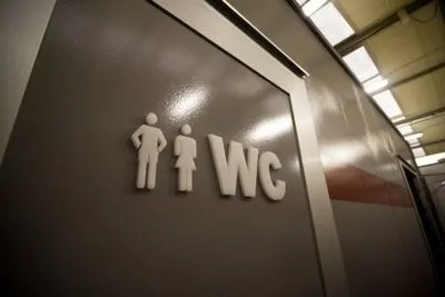 В Україні хочуть встановити нові туалети у зонах відпочинку через кожні 700 метрів