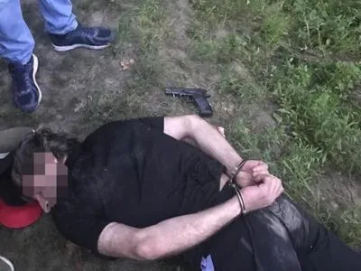 Под Киевом неизвестные совершили вооруженное нападение на автовладельца - Небытов