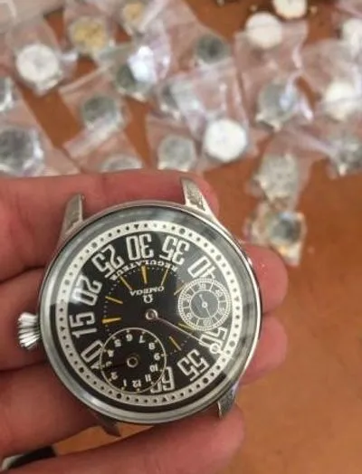 Из Украины пытались вывезти антикварные и авиационные часы
