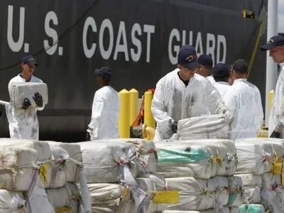 Береговая охрана США изъяла 13 тонн кокаина стоимостью 350 млн долларов
