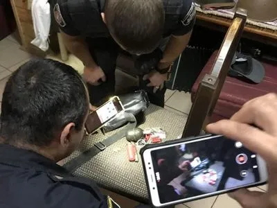 В Борисполе секретарю городского совета угрожали гранатой в кафе