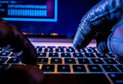 У США хакер викрав персональні дані понад 100 млн клієнтів фінкомпанії