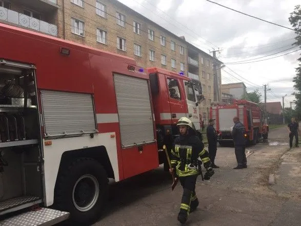 На Київщині в гуртожитку сталася пожежа