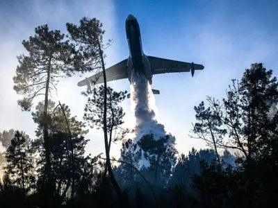 Авіація МНС Росії приступила до гасіння лісових пожеж в Красноярському краї