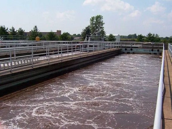 На Луганщині розпочали відновлення водопостачання у двох районах