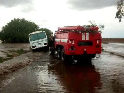 На Одещині внаслідок злив підтоплено кілька населених пунктів