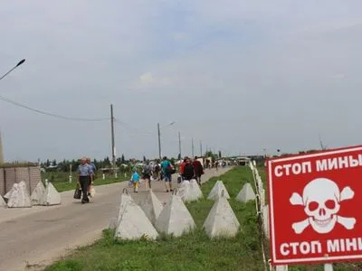 Разминирование моста в Станице Луганской не началось - ОЦКК