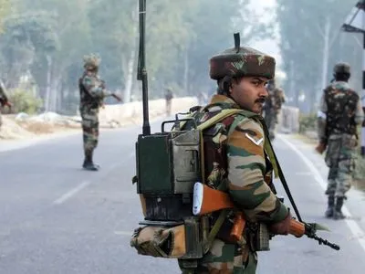 Скасування автономії Кашміру: Індія направила нові війська у регіон та привела армію у боєготовність