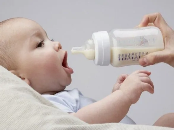 МОЗ пропонує збільшити гранично-допустиму дозу свинцю в дитячому харчуванні