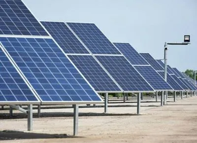 Зеленский урегулировал вопрос солнечных электростанций домохозяйств