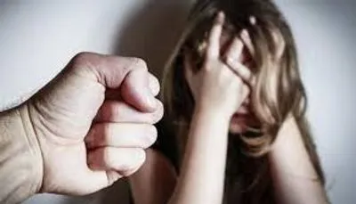 На Житомирщині вітчима підозрюють у зґвалтуванні малолітньої падчерки