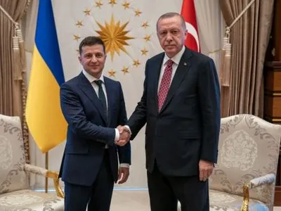 Зеленський закликав Туреччину піднімати питання звільнення бранців Кремля