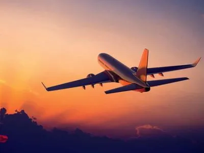 Пасажирський літак екстрено приземлився в Одесі