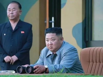 Ким Чен Ын руководил испытаниями новых тактических управляемых ракет
