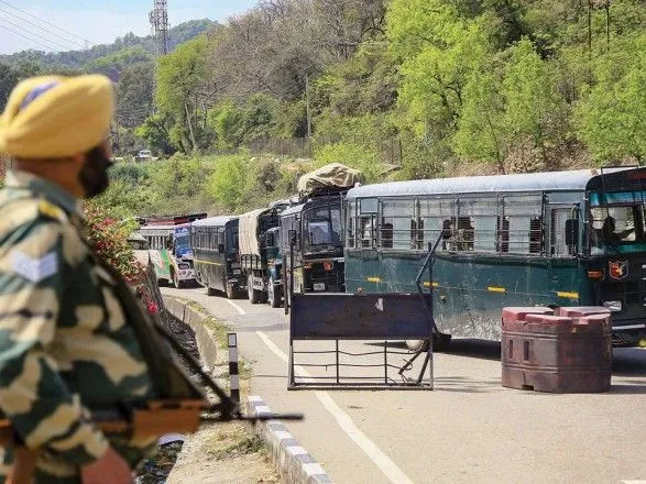 Власти Индии провели аресты сотен людей на территории ликвидированного штата Кашмир