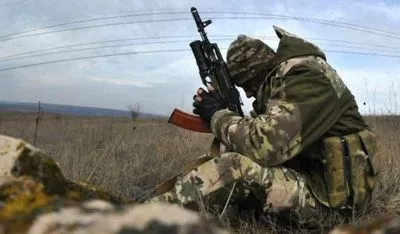 Боевики дважды обстреляли украинские позиции на Донбассе