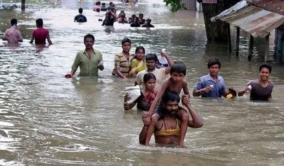 Число жертв наводнений в Индии возросло до 95 человек