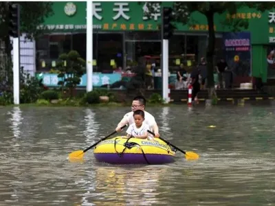 Количество жертв тайфуна "Лекима" в Китае увеличилось до 30 человек
