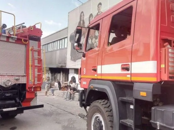 В Киеве на Борщаговке произошел пожар в ТЦ