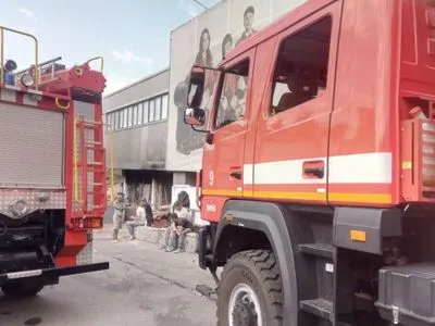В Киеве на Борщаговке произошел пожар в ТЦ