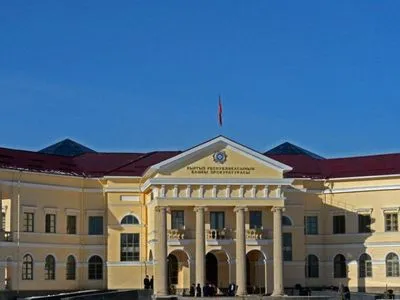 Генеральна прокуратура Киргизстану звинуватила екс-президента у вбивстві спецпризначенця