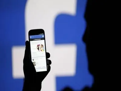 Facebook визнала прослуховування голосових повідомлень користувачів