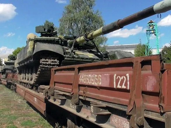 ЗСУ передано 10 відремонтованих танків