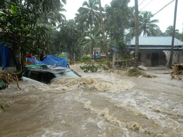 Из-за наводнений в Индии погибли более 1000 человек