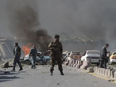 В Афганістані через підрив мікроавтобуса загинуло щонайменше 9 людей