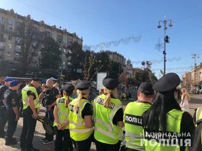 Правоохоронці готові реагувати на порушення на День Незалежності - Крищенко