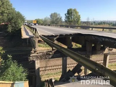 В Укравтодорі назвали причину руйнування мосту у Харкові