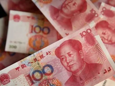 Китай допустив зниження курсу юаня на фоні торгової війни зі США