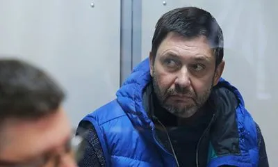 Суд отпустил Вышинского из-под стражи