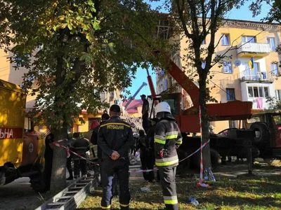 Под завалами дома в Дрогобыче могут находиться еще пять человек - ГСЧС