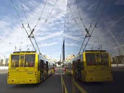 Сегодня изменят маршрут столичного транспорта из-за чествования памяти бойцов за независимость Украины