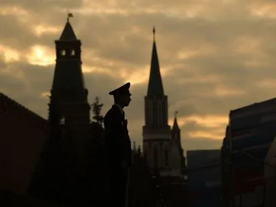 Кремль запросить Зеленського на святкування 75-річчя Перемоги у Москві