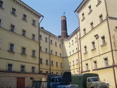 До українських політв'язнів впустили відвідувачів