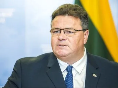 Глава МИД Литвы поздравил своего коллегу из Украины