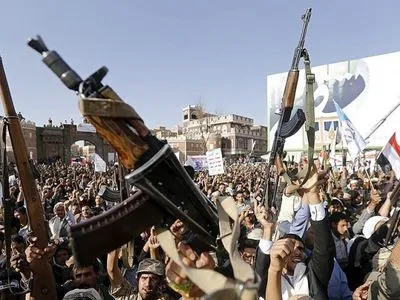 У Ємені коаліція завдала ударів по об’єкту руху Хуті, понад 100 загиблих