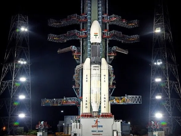 Посадочный модуль индийской миссии на Луну успешно отделился от орбитального аппарата