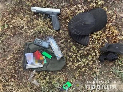 В Киеве задержали иностранца с оружием, боеприпасами и взрывчаткой