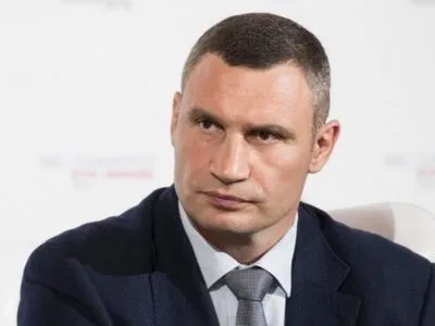 Блогер пояснил решение Кабмина об отставке Кличко: Киеву готовят "смотрящего" от Зеленского