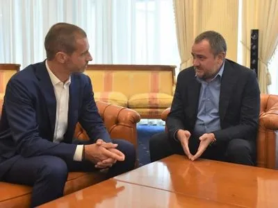 Президент УЕФА уже в Киеве