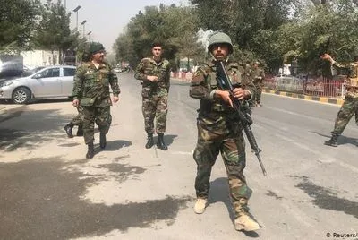 В результате взрыва в Кабуле погибли двое солдат миссии НАТО